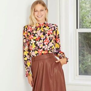 Who What Wear Victorian Blouse in Floral Print Size Small - C22-029